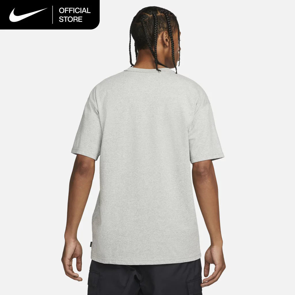 Nike Sportswear Premium Essentials Kaos Pria-Gold Mountain