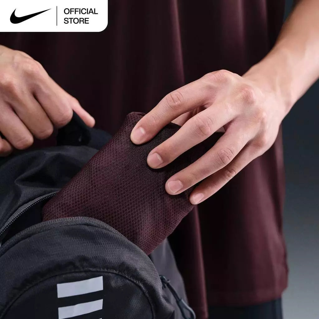 Jaket Lari Stride Repel UV Pria Nike
