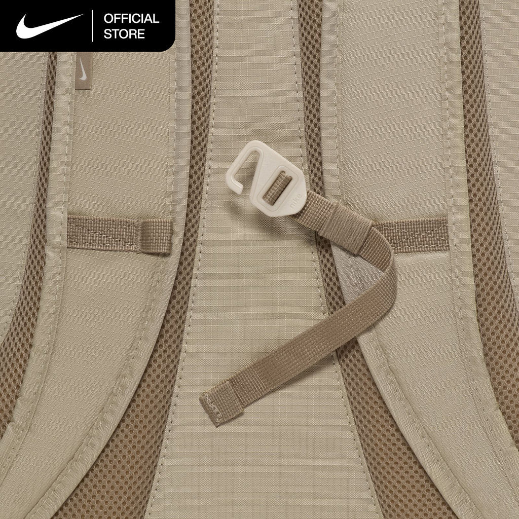 Ransel Nike Hayward (26L)-Gold Mountain